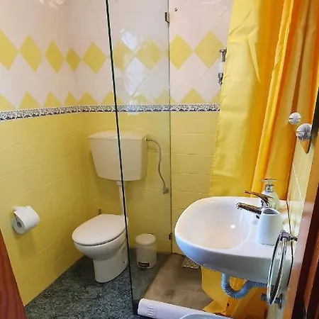 Nyaraló Casa Do Gato Preto *