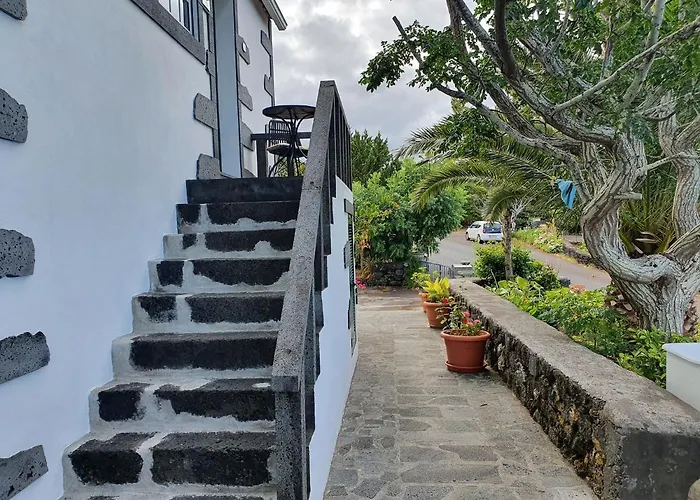 Casa Do Gato Preto Ferienhaus Santo Amaro (Azores)